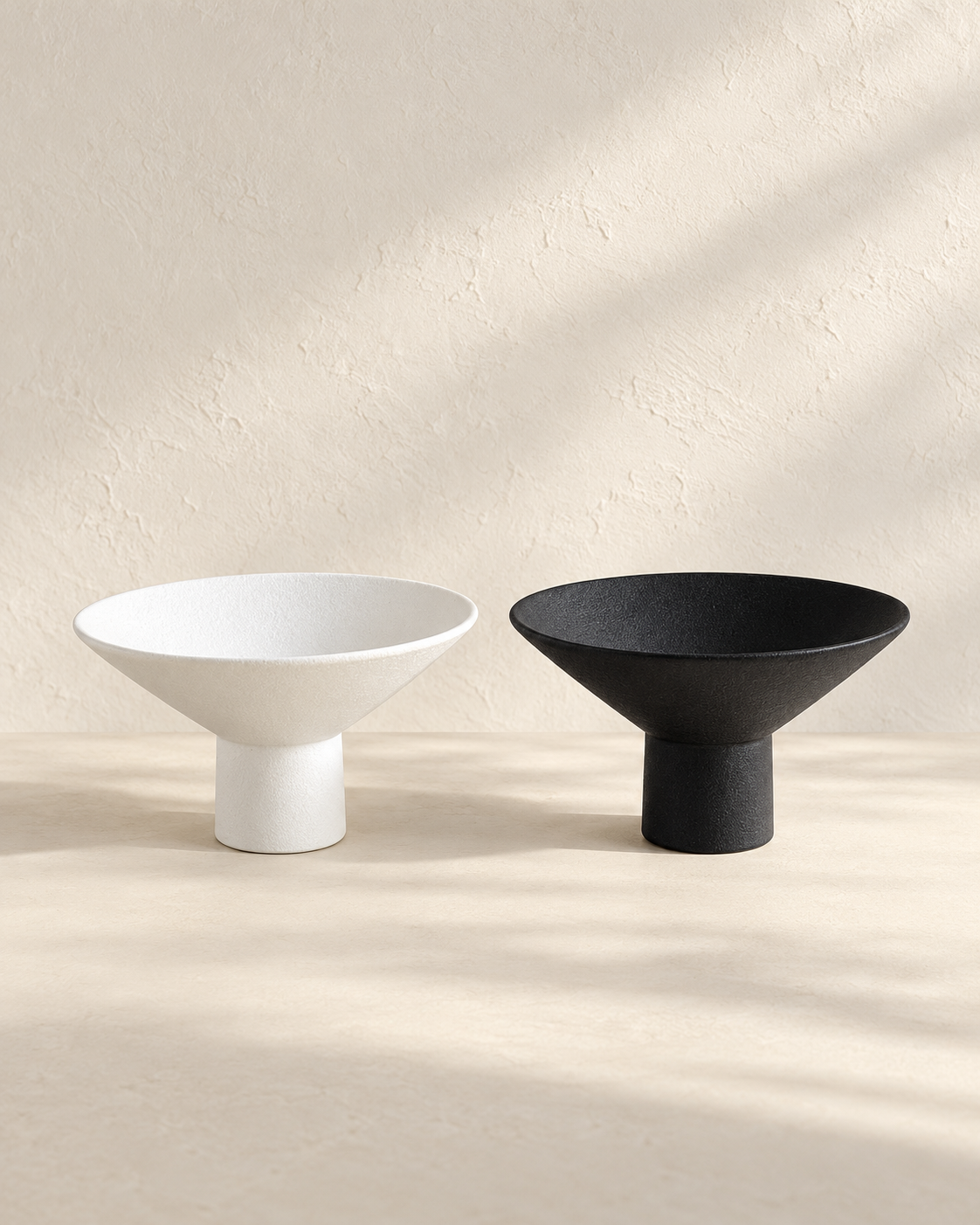 Textured - Pedestal Dish (L)